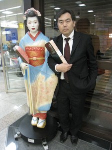 私がタイプだったのか緊張して硬くなっている京美人
