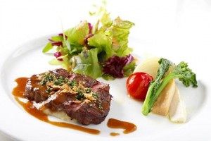 ◆牛ヒレ肉の網焼き　もろみ醤油仕立て