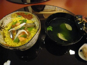 ちらし寿司＆お吸い物！