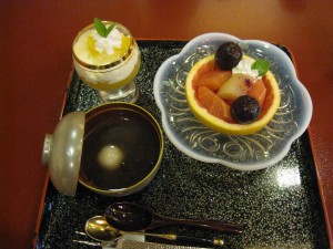 デザートは洋風・和風・果物系の３種類！