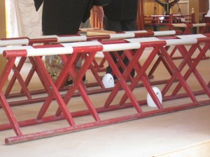 発見！イスの下に蚊よけが！！！！