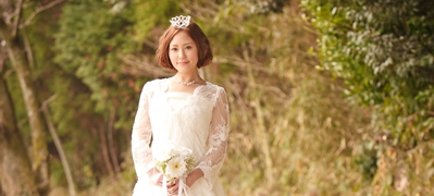 長袖ドレス:
Tiana---