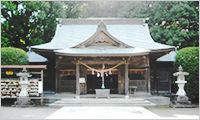 都萬(つま)神社